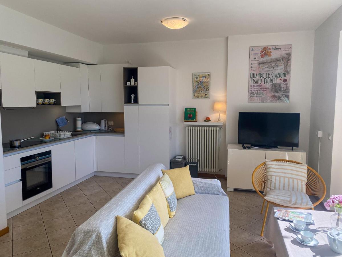 Vista Paradiso I - Garten Ferienwohnung Perledo ภายนอก รูปภาพ